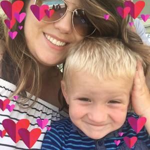 Meet your Posher, Cacey